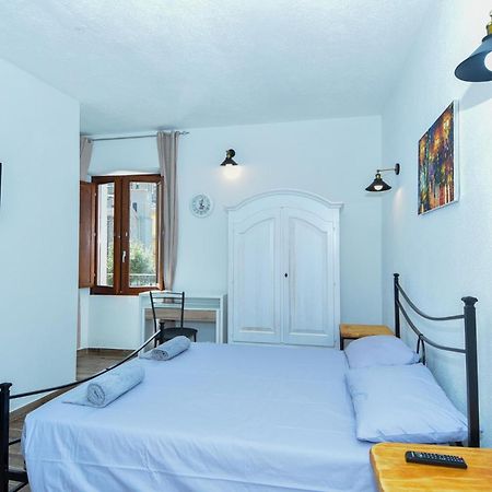 La Plaza Hotel Ollolai Kültér fotó