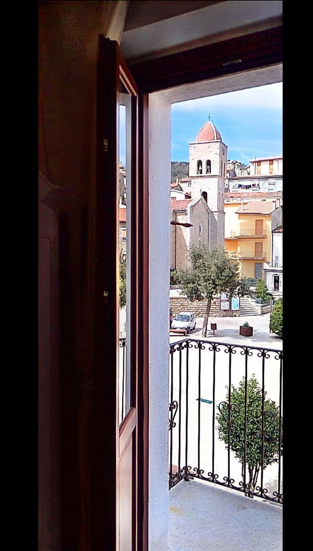 La Plaza Hotel Ollolai Kültér fotó